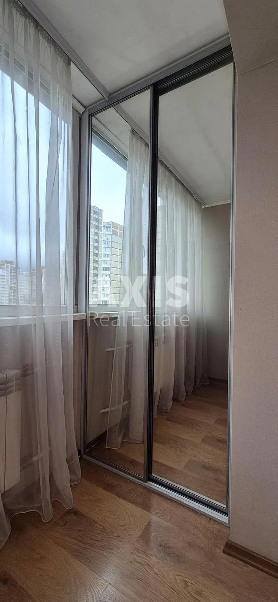 3k apartment pr-t Chervonoyi Kalyny 69А633463