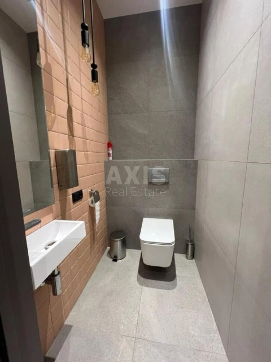 Офис спуск Кловский 7, 170м26732015