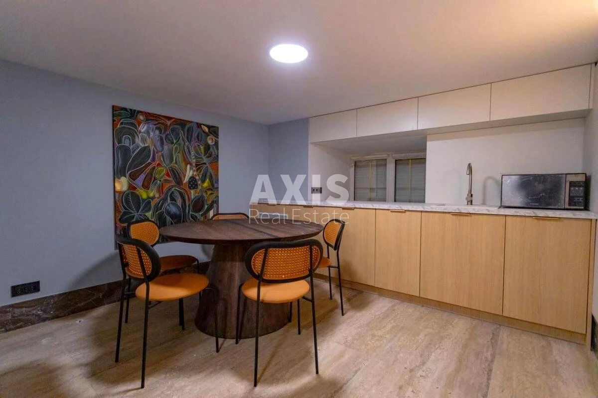 Office vul. Saksagans'kogo 58, 120m259327