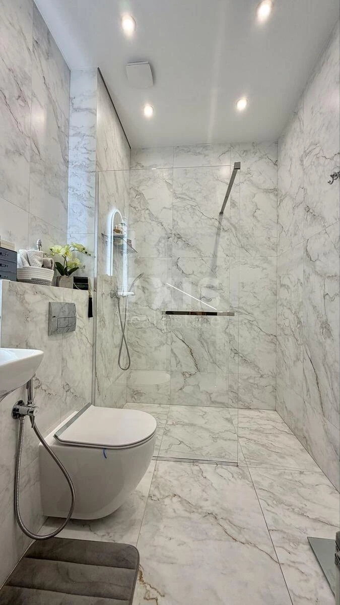 Дoм ул. Виноградная, 120м2, город Киев6920210