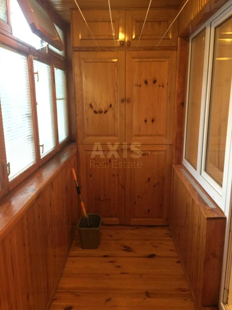 2к квартира ул. Васильковская 40А6768111