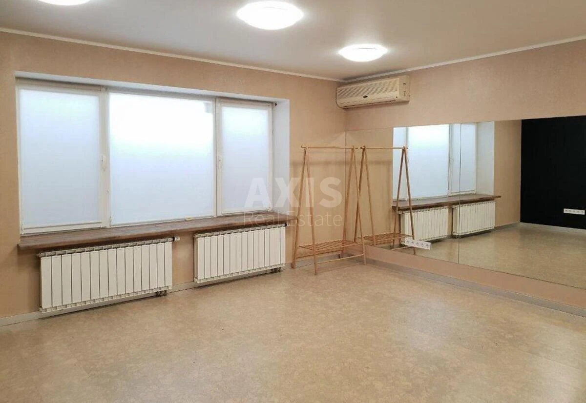 Объект торговли пл. Оболонская 7, корп. 1, 70м2651835