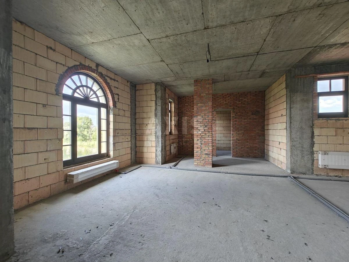 Дoм ул. Богатырская, 416м2, город Киев417626