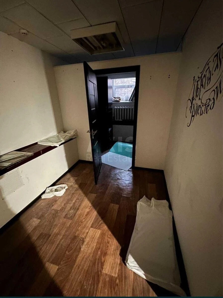 Service object vul. Basejna 9В, 80m2635325