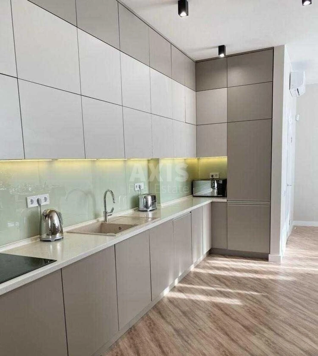 3k apartment vul. Vasylya Tyutyunnyka 37/1627511