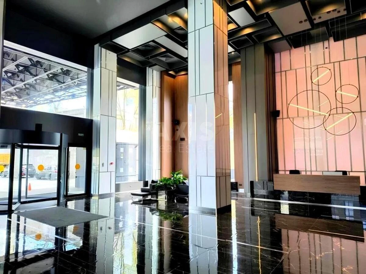 Office vul. Stusa Vasylja 35Б, 300m2701704