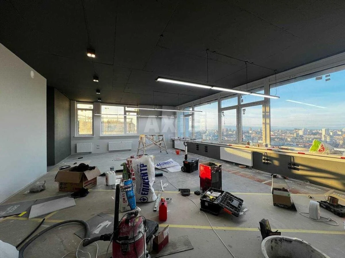 Office pr-t Berestejskij 11, 122m2657070