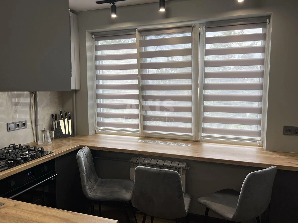 1k apartment vul. Anatoliya Solovyanenka 2/6642150