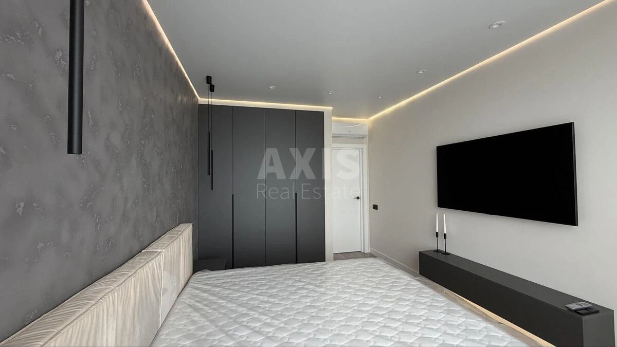 1k apartment vul. Prychal'na 126931016