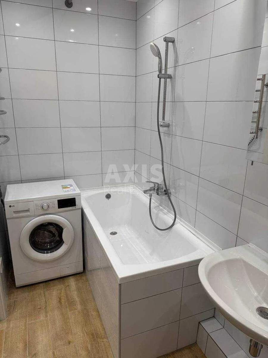 1k apartment vul. Olevs'ka 9698736