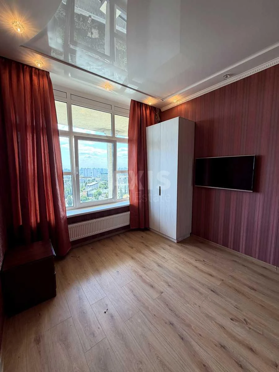 1k apartment vul. Parkovo-Syrec'ka 4В713698