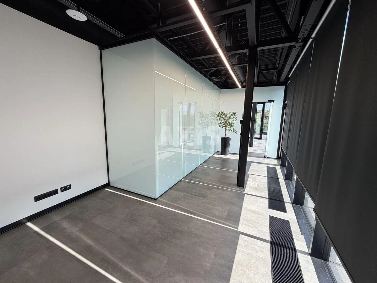 Office vul. Krasylivs'ka 9, 666m27107116