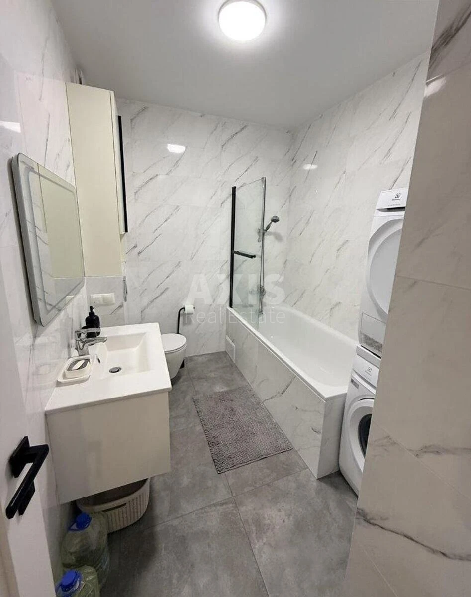 1k apartment vul. Krakivs'ka 27А7108812