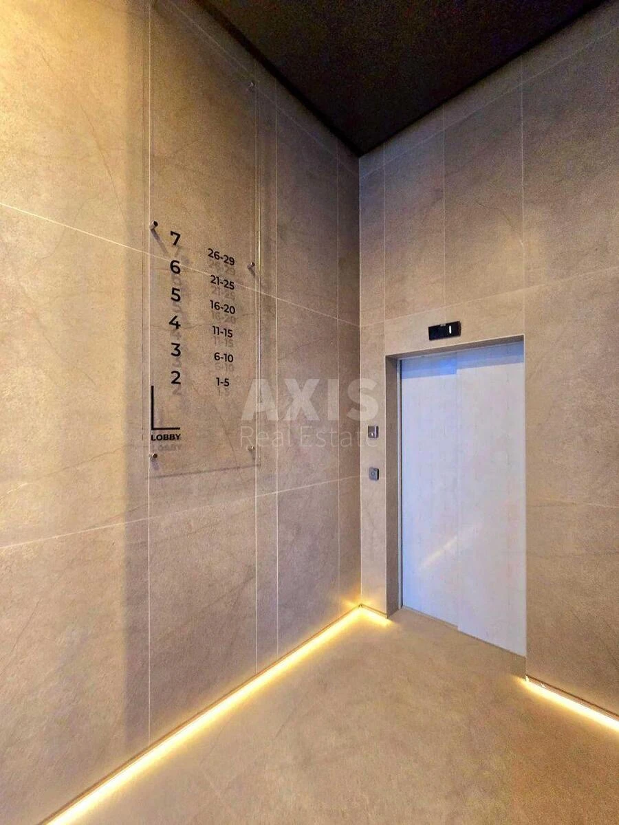 3k apartment vul. Saljutna 2Б649045