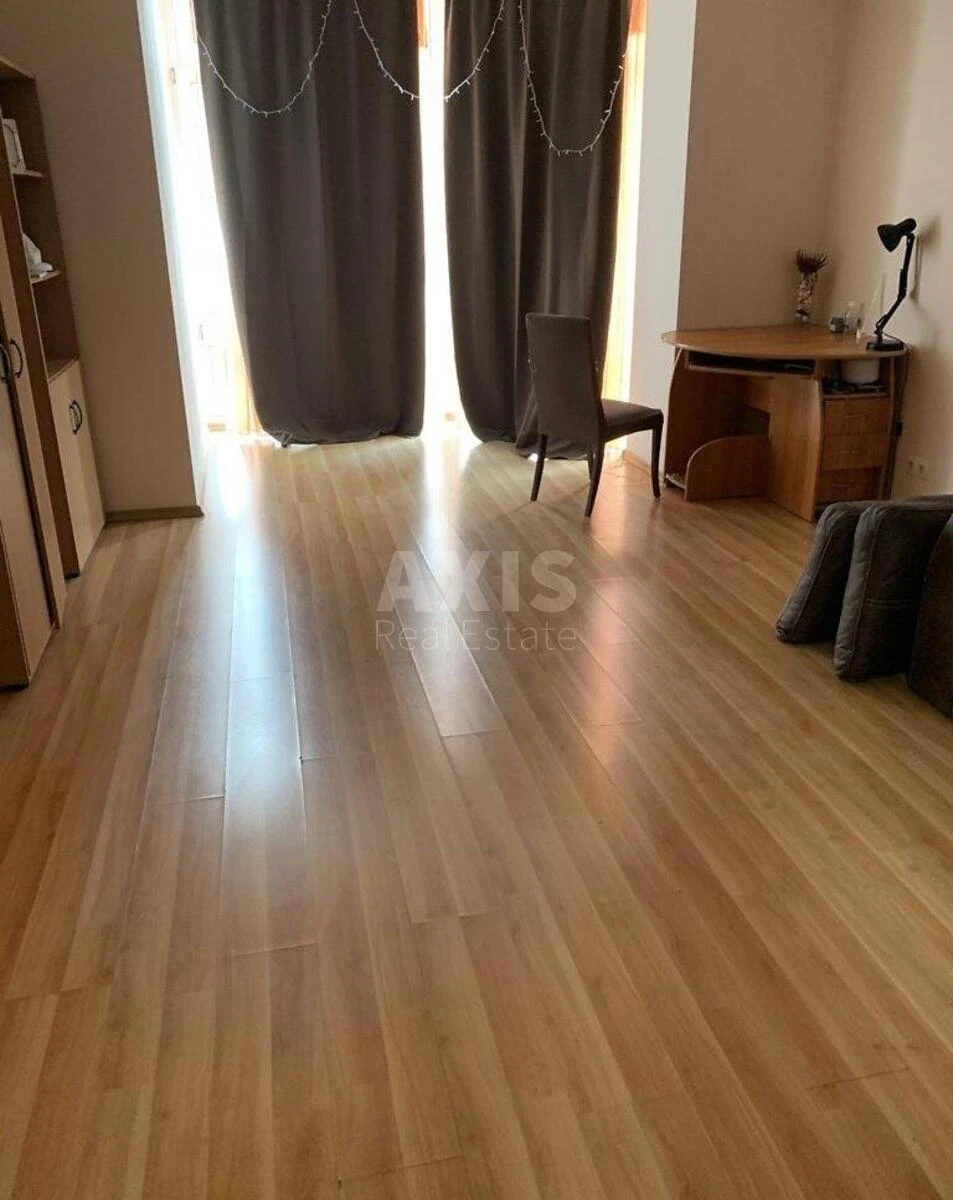 2к квартира ул. Юлии Здановской 54А696671