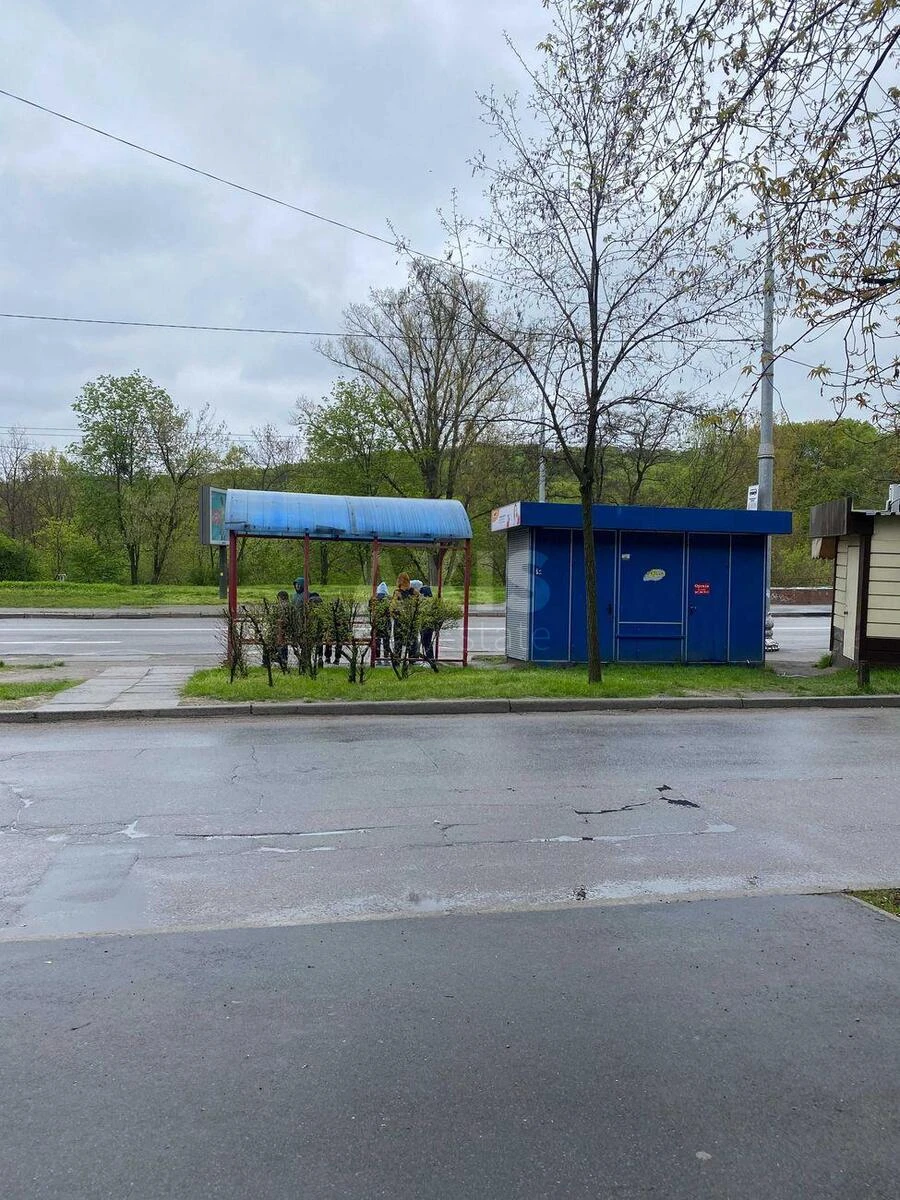 Офис пр-т Голосеевский 106/2, 75м25768014