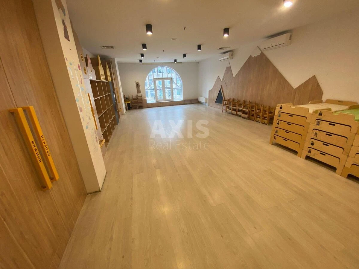 Office vul. Glybochyc'ka 32А, 571m2712202