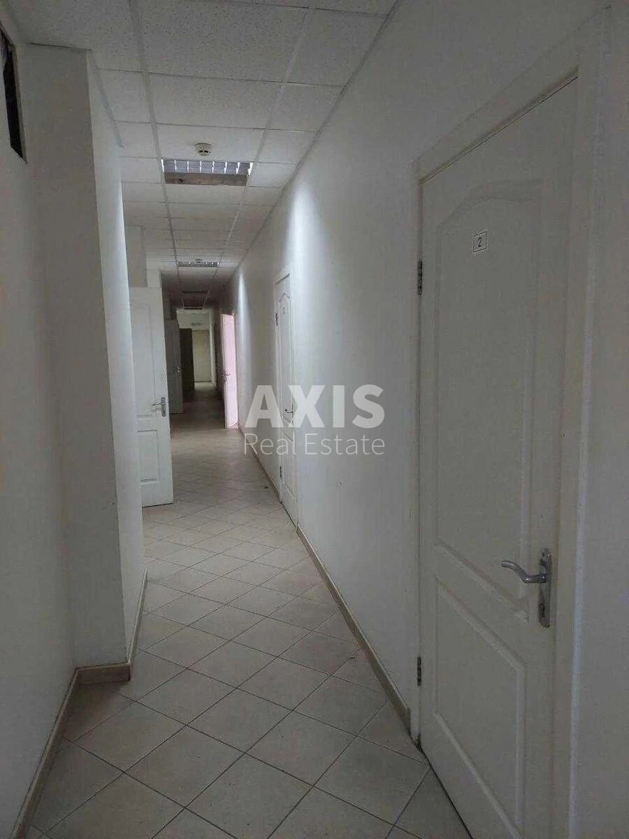Office vul. Lavrs'ka 16, 265m2504663
