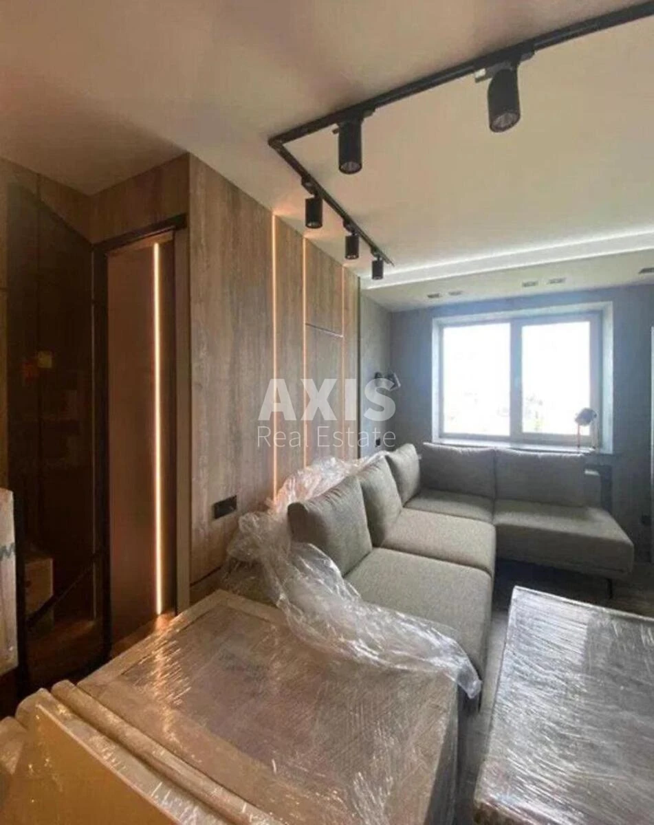 3k apartment vul. Garmatna Thirty-eight B699422