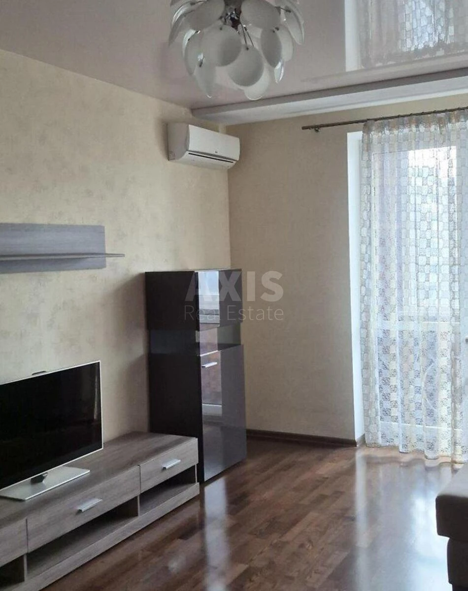 2k apartment vul. Revuc'kogo 9714342
