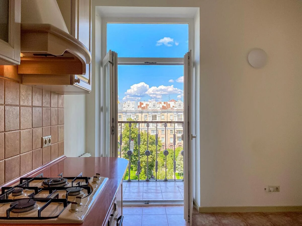 5k apartment vul. Evgena Chykalenko 1/3633406