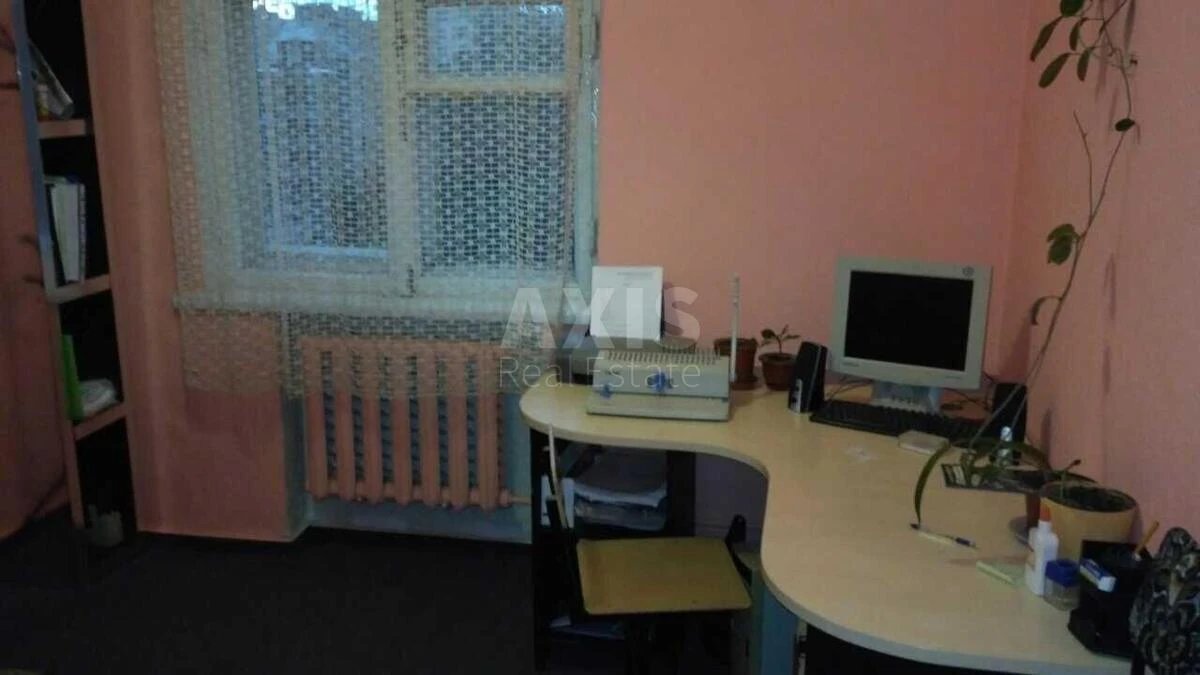 Объект торговли ул. Оболонская 21, 85м26707310