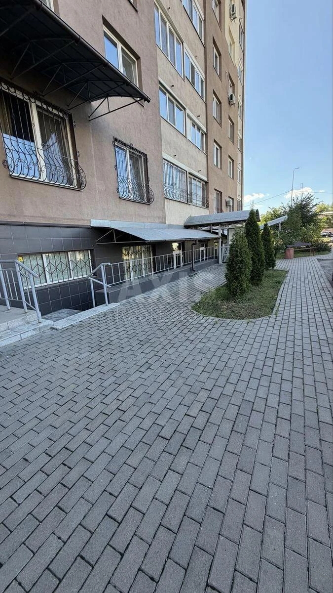 Office vul. Krushel'nyc'koi' Solomii' 13, 60m2706236