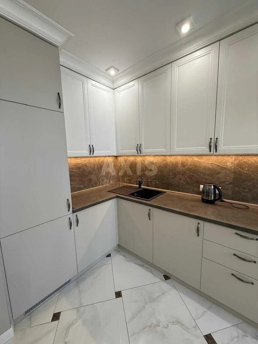1k apartment pr-t Yevropeyskoho Soyuzu 109А718821