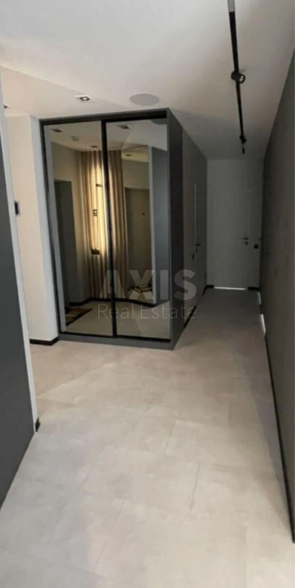 3k apartment vul. Lypkivs'kogo Vasylja Mytropolyta 16Г6886213