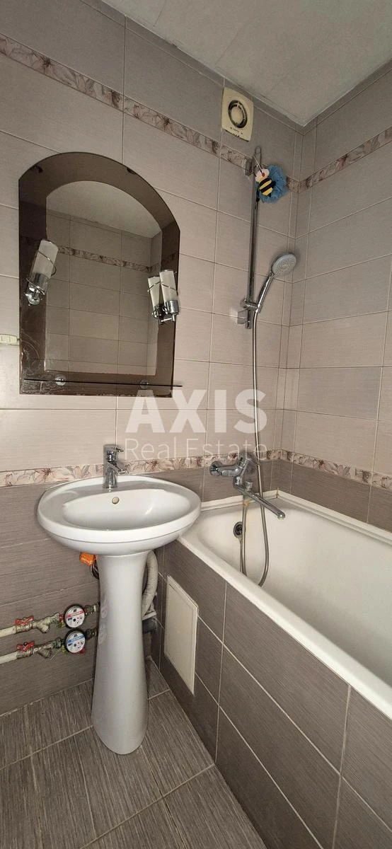 3k apartment pr-t Chervonoyi Kalyny 69А633468