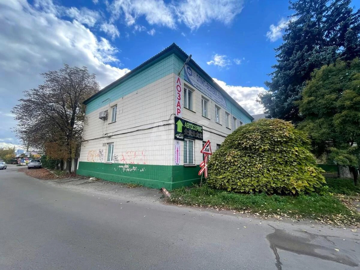 Trade object vul. Skoropads'kogo Pavla 63, 1234m2693941