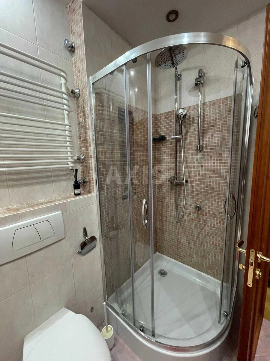 3к квартира пр-т Владимира Ивасюка 12Д6454917