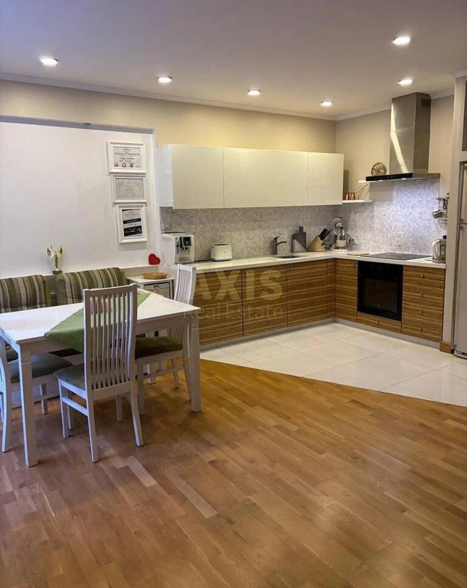 3k apartment vul. Regeneratorna 4, корп. 564963