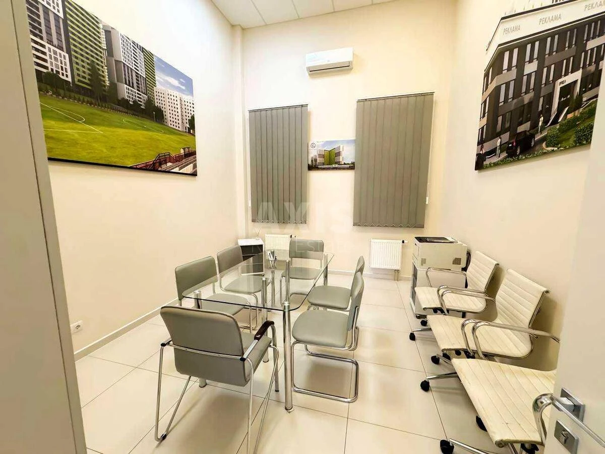Office pr-t Bazhana Mykoly 17А, 183m27127512