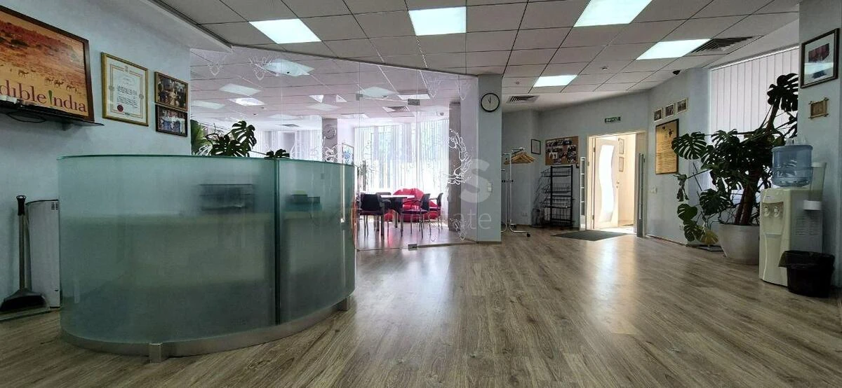 Офис бул. Леси Украинки 7Б, 200м2666592