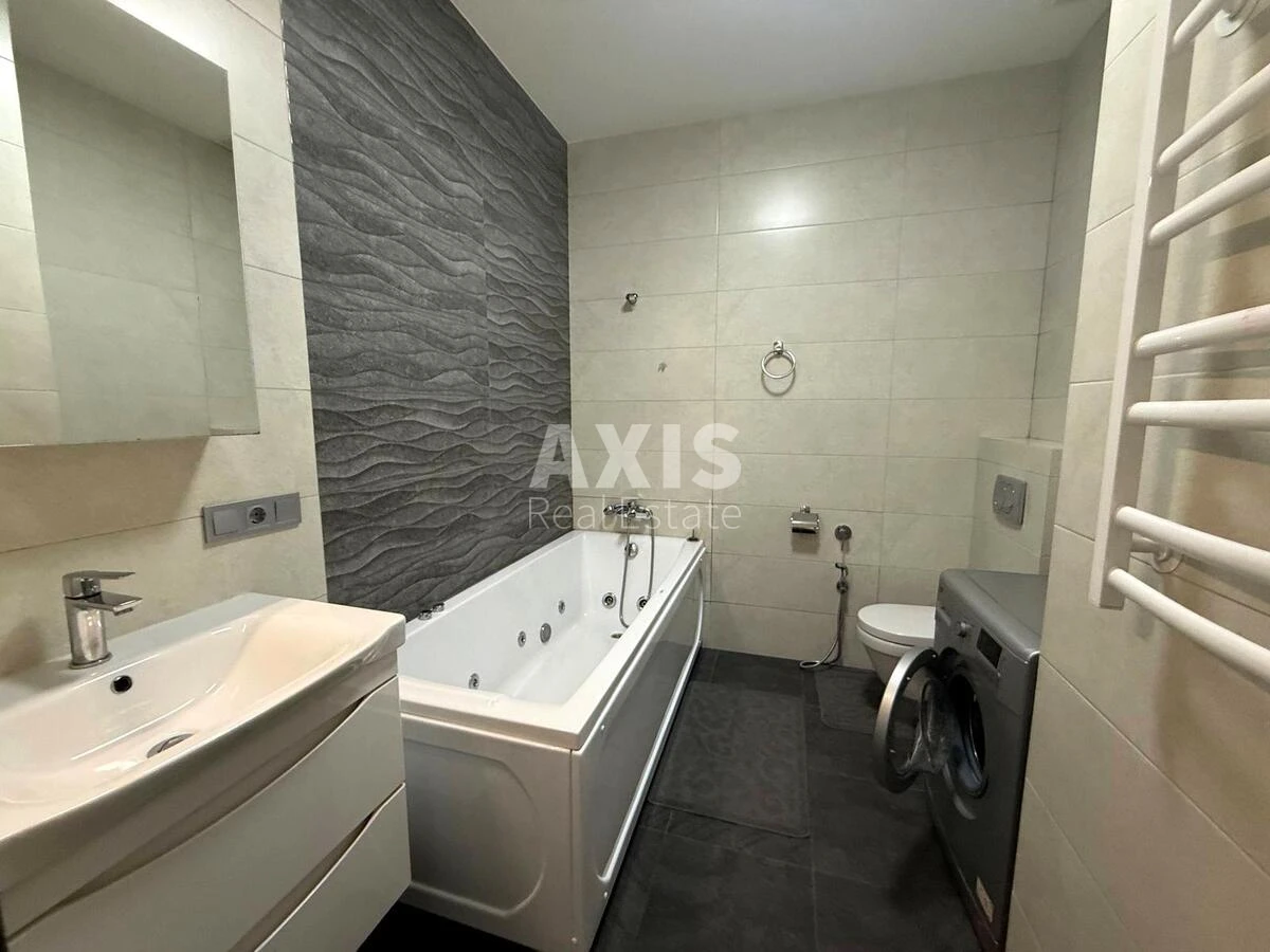 3k apartment vul. Jevgena Konoval'cja 36E658176