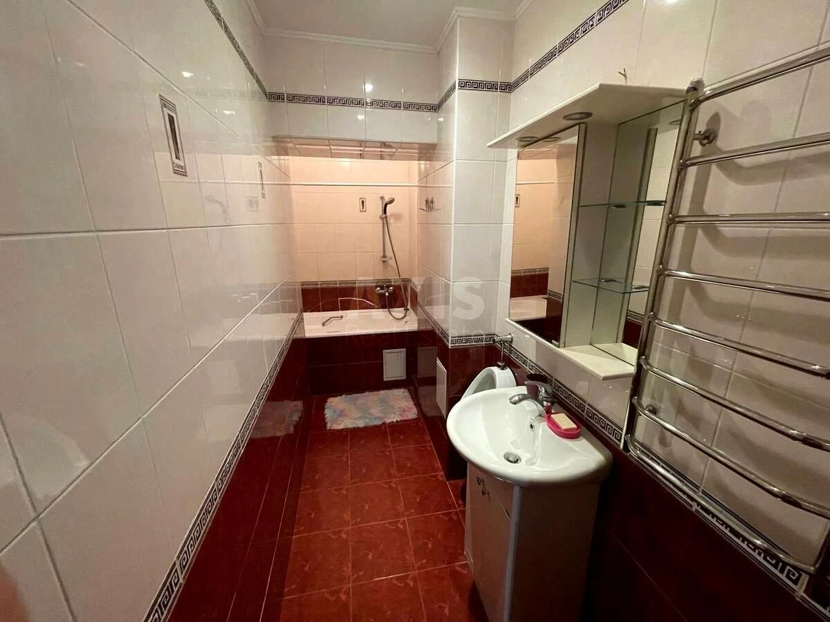 3к квартира ул. Ахматовой Анны 316581320