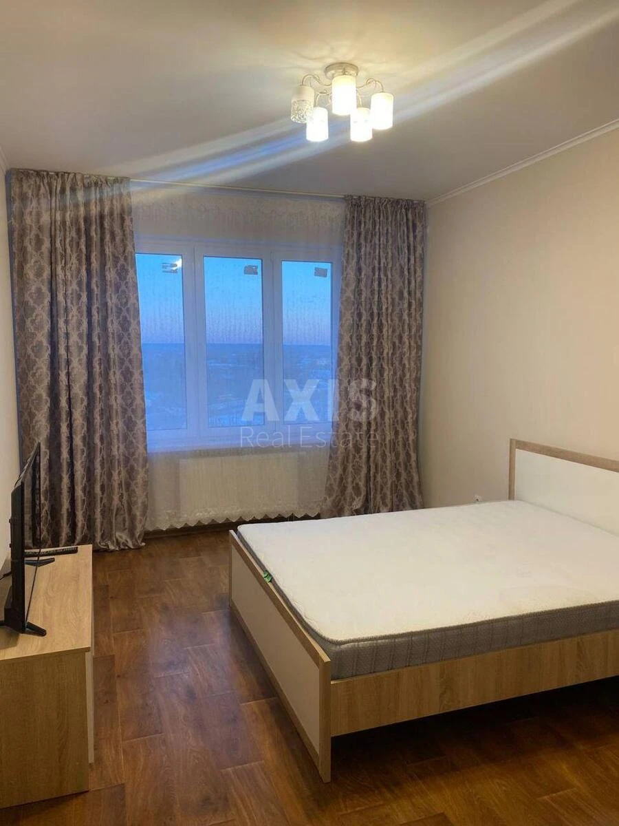 1k apartment vul. Revuc'kogo 54Б647511