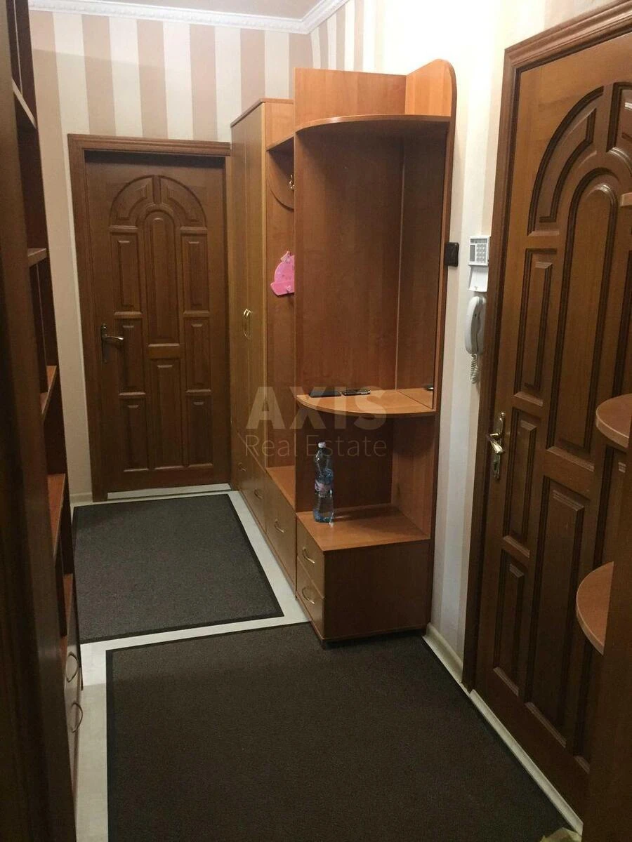 2к квартира ул. Васильковская 40А6768113