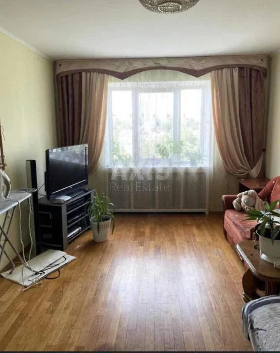 3k apartment vul. Revuc'kogo 5693512