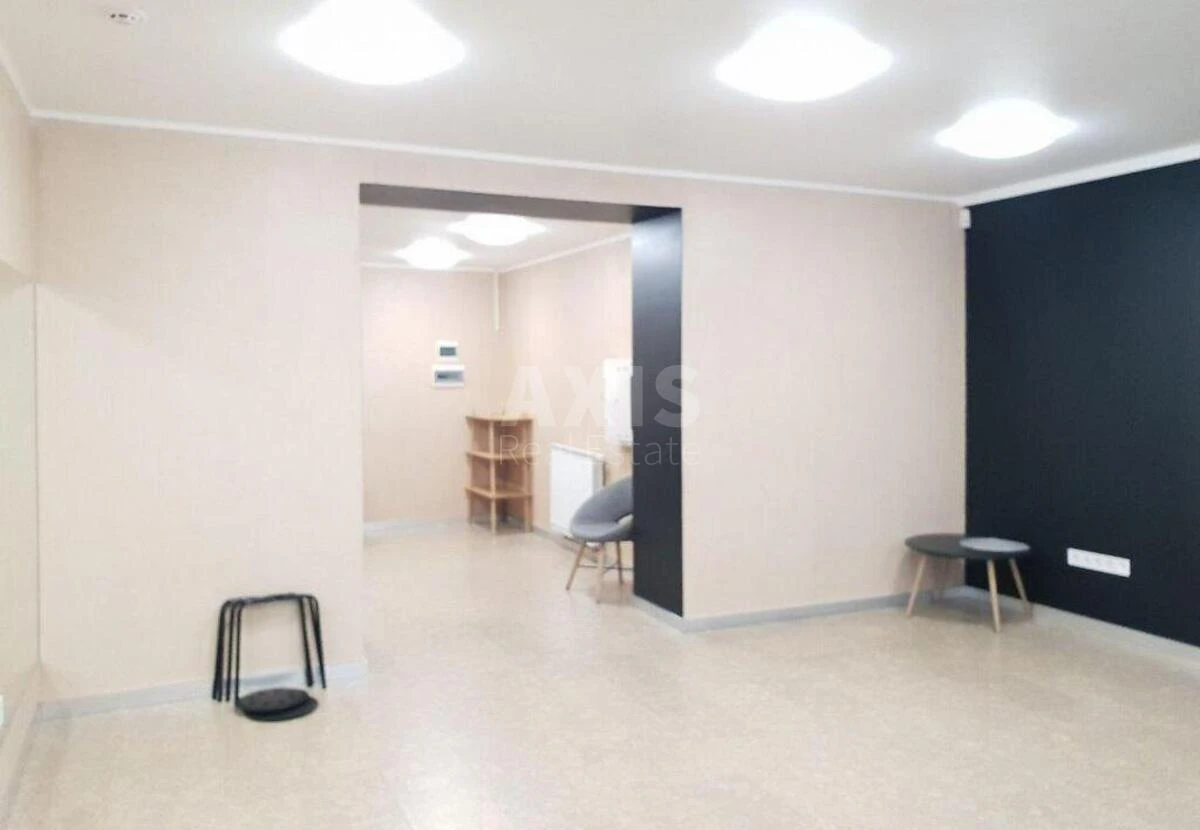 Trade object pl. Obolons'ka 7, корп. 1, 70m2651837