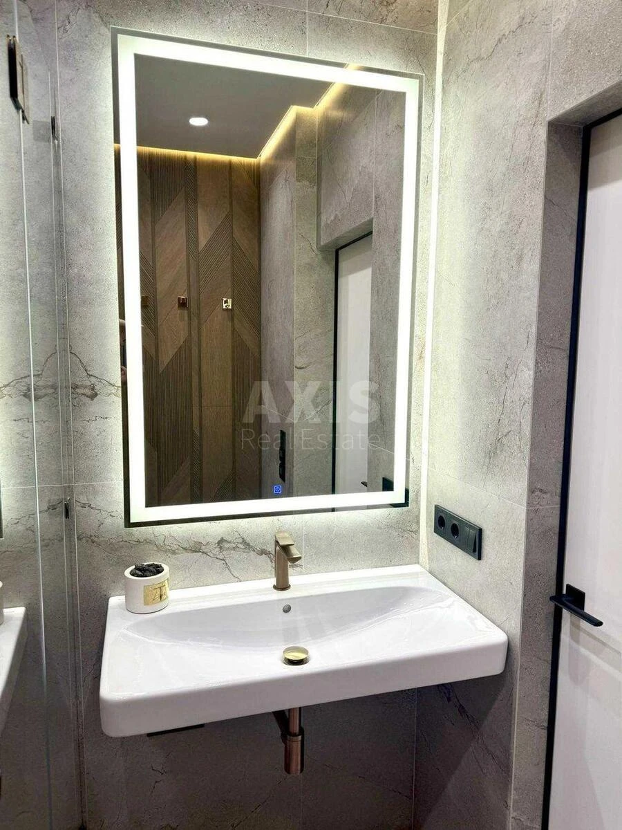 3k apartment vul. Saljutna 2Б6245217