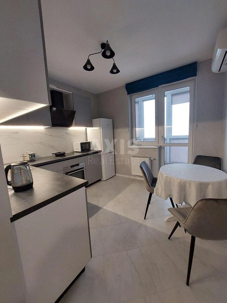 1к квартира ул. Ревуцкого 40В641531