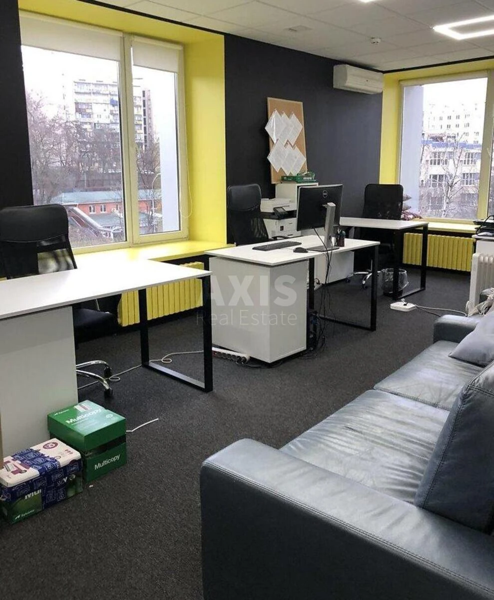 Office vul. Strutyns'kogo Sergija 8, 256m265229
