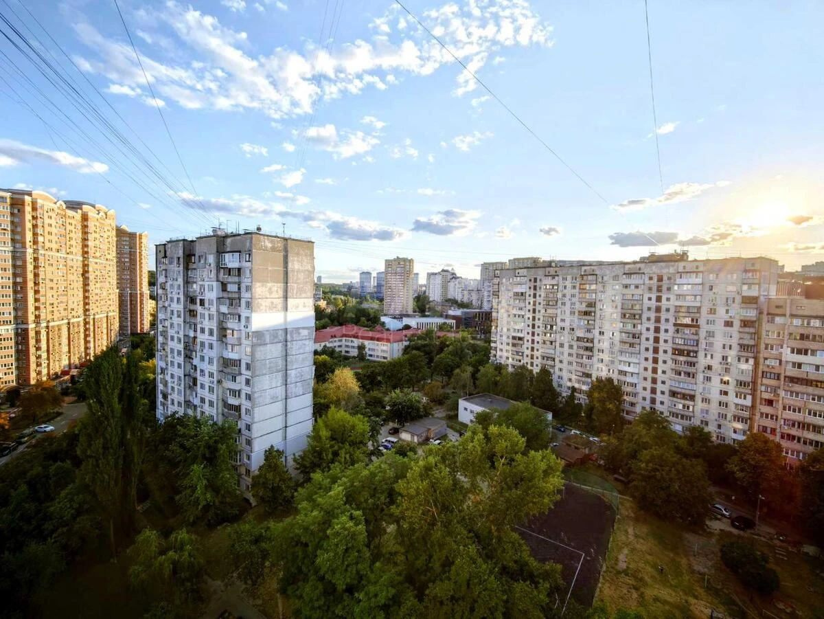2k apartment pr-t Golosii'vs'kyj 8715079