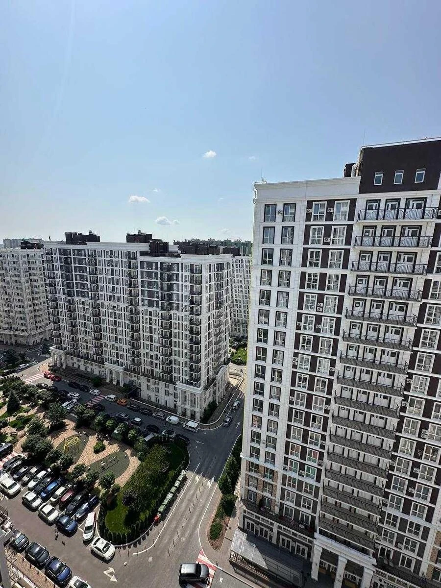 2к квартира ул. Михаила Максимовича 246707110