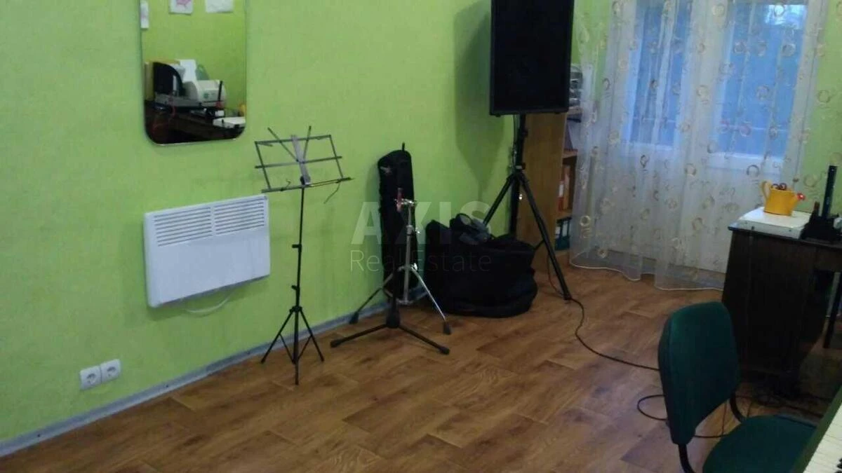 Trade object vul. Obolons'ka 21, 85m26707311