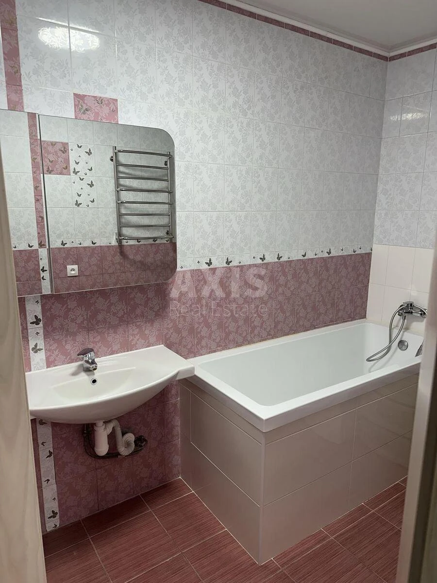 3k apartment nab. Dniprovs'ka 26Б6561810