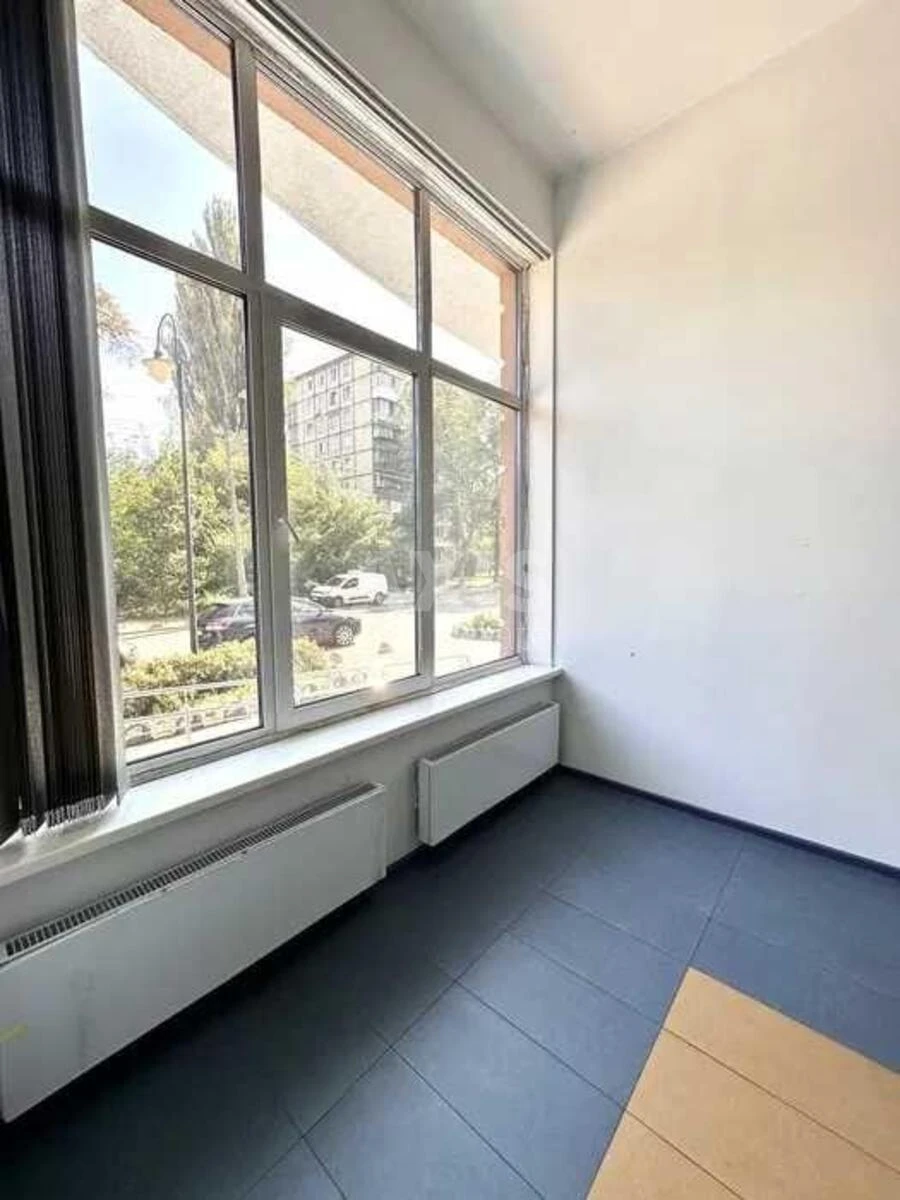 Trade object vul. Sikors'kogo Igorja Aviakonstruktora 1, 115m2639065