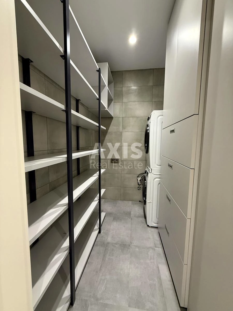 4k apartment vul. Antonovycha 118/9688272